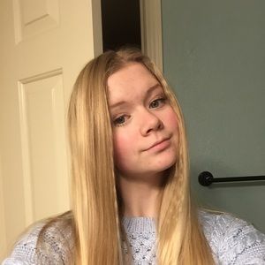 Meet your Posher, Clara